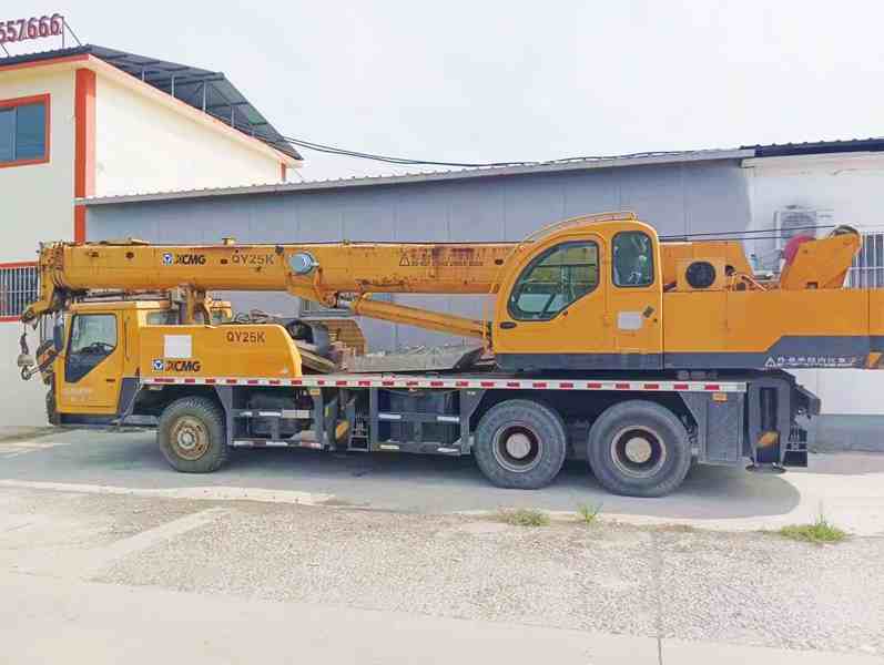 Автокран XCMG б/у Used XCMG Truck Crane