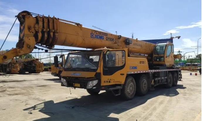 Подержанный автокран XCMG