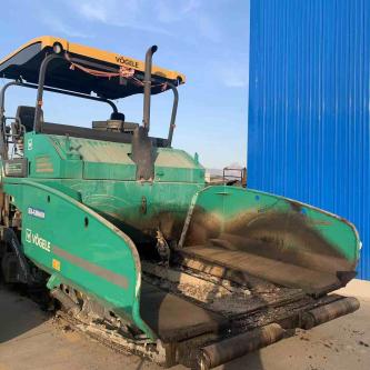 Б/у асфальтоукладчик RP903